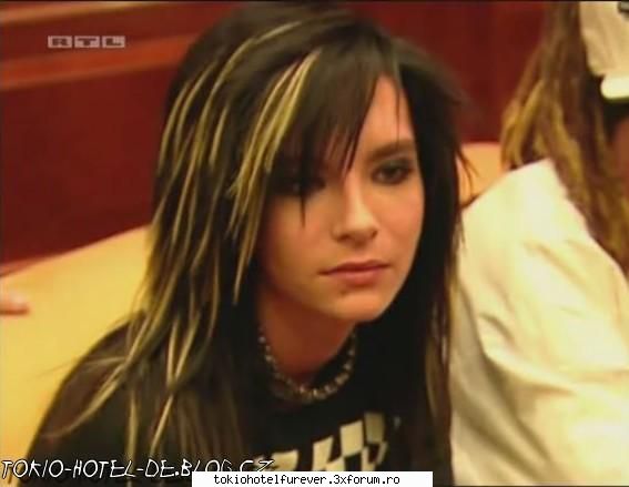 Ce nu va place la Bill? - hmm....mie una imi place totul la el.......este - ~Bill Kaulitz~