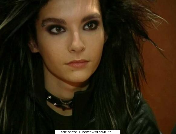 Poze...Cu Bill - poza asta imi plashe mie tare mult:X:X:X:X - ~Bill Kaulitz~